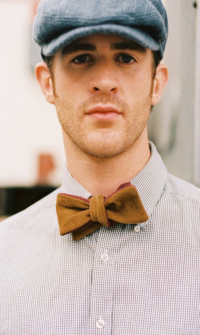 Corduroy Bow Tie – HUGH SIMMS